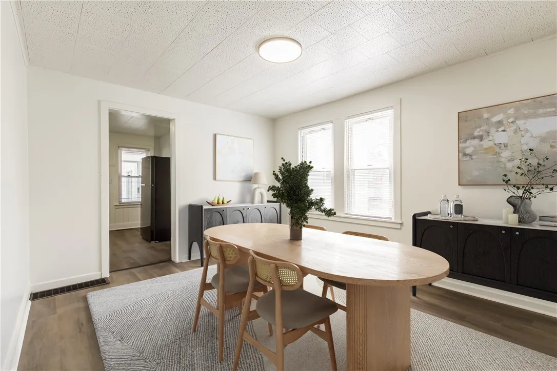 20 Swift Street, Waterloo, New York 13165, Waterloo, New York 13165, 4 Bedrooms Bedrooms, 6 Rooms Rooms,2 BathroomsBathrooms,Residential,Closed,20 Swift Street, Waterloo, New York 13165,0,R1604201