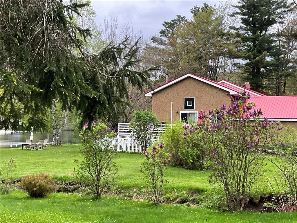 70 East Masonville Pond Road, Masonville, New York, Masonville, New York 13839, 6 Bedrooms Bedrooms, ,3 BathroomsBathrooms,Residential,For Sale,70 East Masonville Pond Road, Masonville, New York,0,R1603366