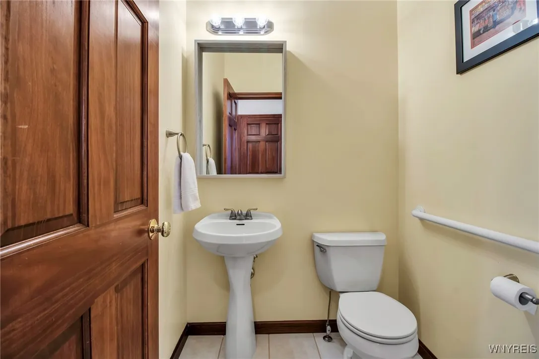 1st floor powder room