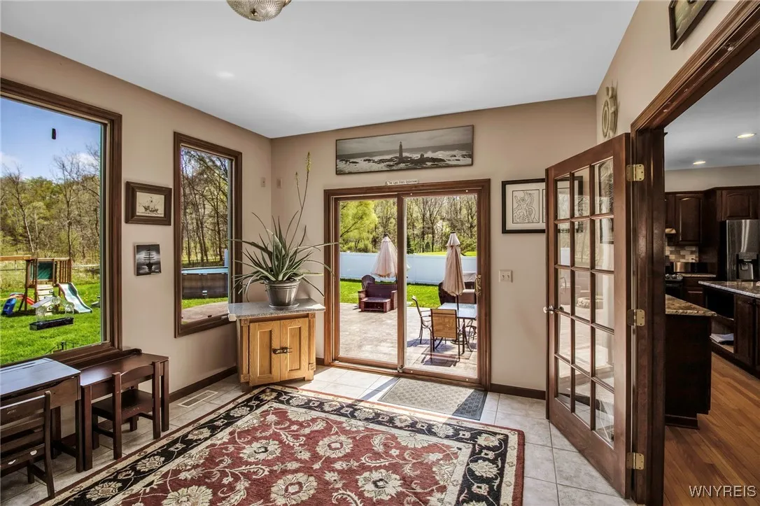 5245 Goodrich Road, Clarence, New York 14031, Clarence, New York 14031, 4 Bedrooms Bedrooms, 9 Rooms Rooms,2 BathroomsBathrooms,Residential,Closed,5245 Goodrich Road, Clarence, New York 14031,0,B1604371