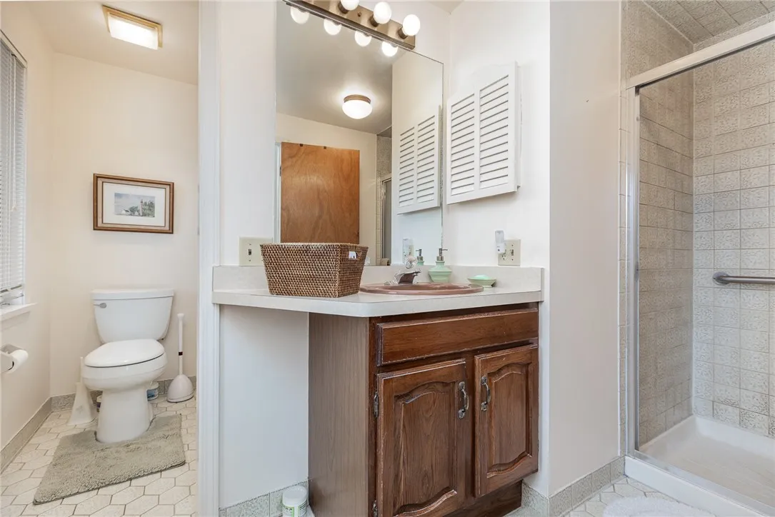 PRIMARY BEDROOM BATH