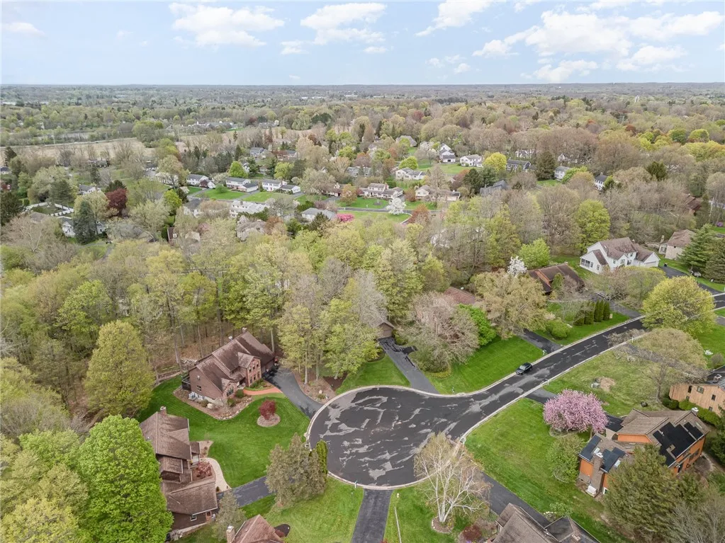 CLOSE TO THE VILLAGE OF PITTSFORD