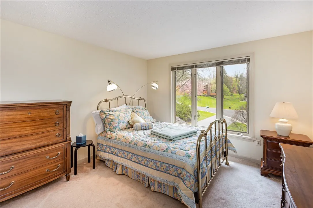 BEDROOM #2