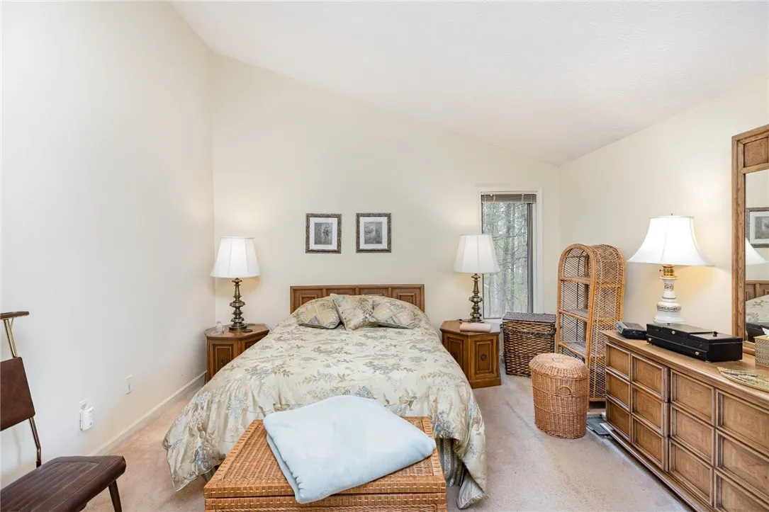 PRIMARY BEDROOM SUITE