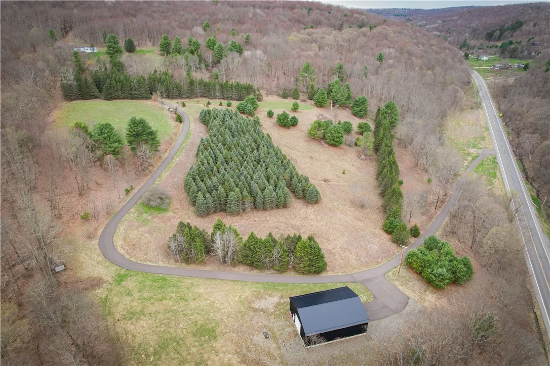 828 State Route 79, Richford, New York 13835, Richford, New York 13835, 3 Bedrooms Bedrooms, 7 Rooms Rooms,2 BathroomsBathrooms,Residential,For Sale,828 State Route 79, Richford, New York 13835,R1603518