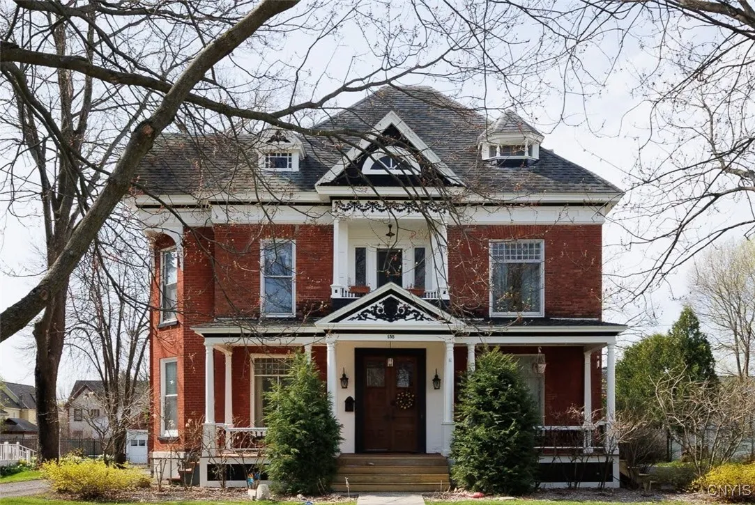 155 Paddock Street, Watertown-city, New York 13601, Watertown City, New York 13601, 4 Bedrooms Bedrooms, 10 Rooms Rooms,2 BathroomsBathrooms,Residential,Closed,155 Paddock Street, Watertown-city, New York 13601,0,S1600059