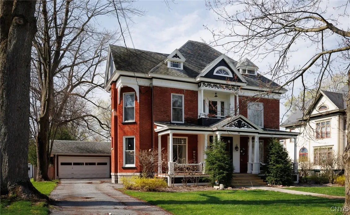 155 Paddock Street, Watertown-city, New York 13601, Watertown City, New York 13601, 4 Bedrooms Bedrooms, 10 Rooms Rooms,2 BathroomsBathrooms,Residential,Closed,155 Paddock Street, Watertown-city, New York 13601,0,S1600059