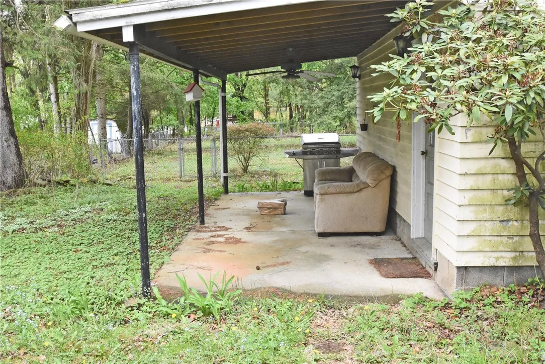 43 Coleman Avenue, Elmira, New York 14905, Elmira, New York 14905, 3 Bedrooms Bedrooms, 7 Rooms Rooms,1 BathroomBathrooms,Residential,Closed,43 Coleman Avenue, Elmira, New York 14905,0,R1604553