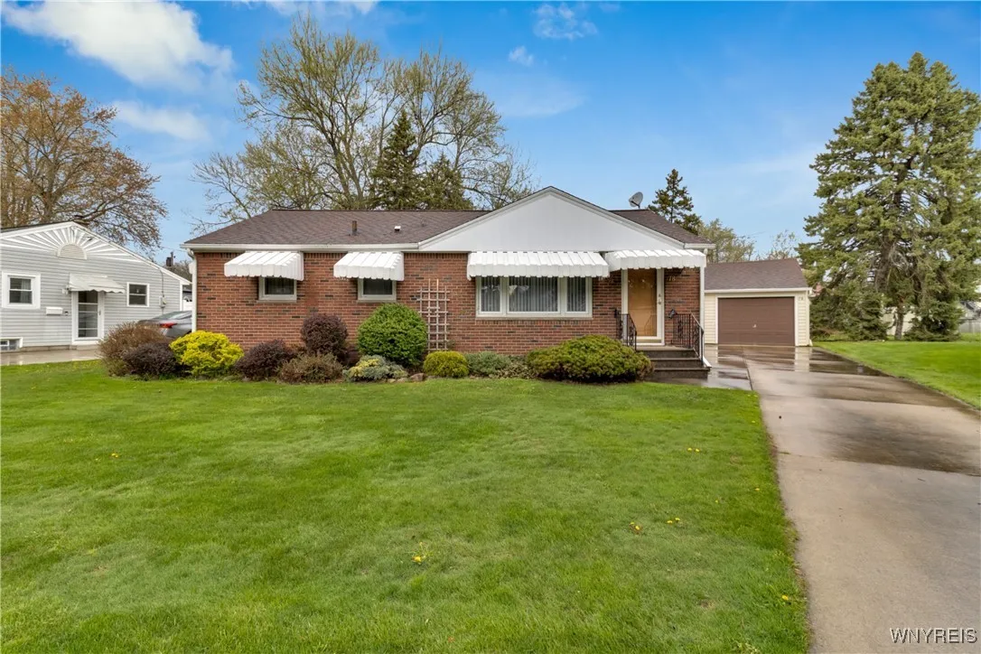 78 Donald Drive, North Tonawanda, New York 14120, North Tonawanda, New York 14120, 3 Bedrooms Bedrooms, 5 Rooms Rooms,1 BathroomBathrooms,Residential,Closed,78 Donald Drive, North Tonawanda, New York 14120,0,B1604419