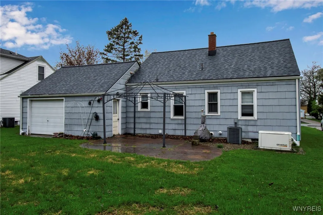 160 Bielak Road, Orchard Park, New York 14127, Orchard Park, New York 14127, 3 Bedrooms Bedrooms, 7 Rooms Rooms,1 BathroomBathrooms,Residential,Closed,160 Bielak Road, Orchard Park, New York 14127,B1604585