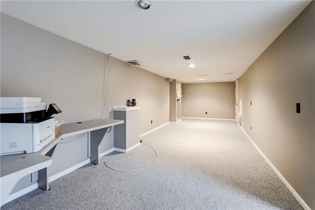 14 Benedict Road, Perinton, New York 14534, Perinton, New York 14534, 2 Bedrooms Bedrooms, 5 Rooms Rooms,2 BathroomsBathrooms,Residential,Closed,14 Benedict Road, Perinton, New York 14534,R1603321