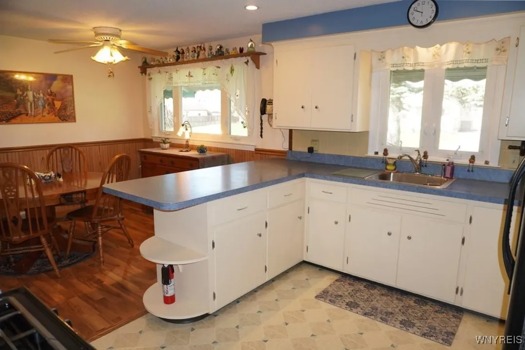 117 Willowdale Drive, West Seneca, New York 14224, West Seneca, New York 14224, 3 Bedrooms Bedrooms, 5 Rooms Rooms,2 BathroomsBathrooms,Residential,Closed,117 Willowdale Drive, West Seneca, New York 14224,0,B1603650