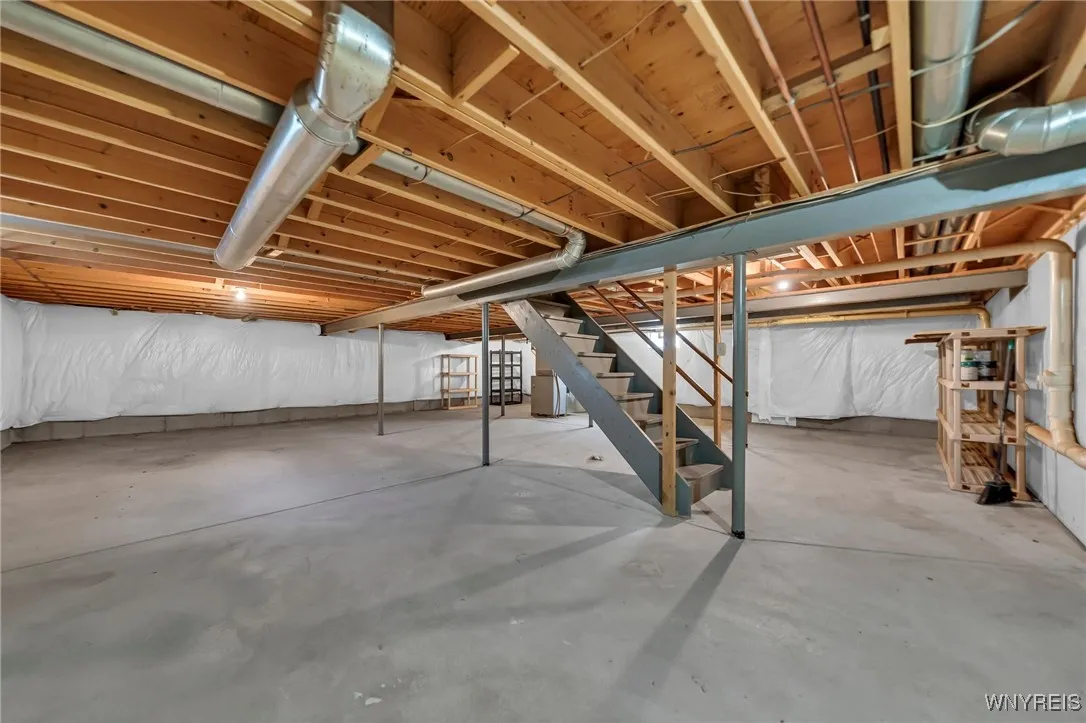 48 Rushford Hollow Drive, Cheektowaga, New York 14, Cheektowaga, New York 14227, 2 Bedrooms Bedrooms, 7 Rooms Rooms,2 BathroomsBathrooms,Residential,Closed,48 Rushford Hollow Drive, Cheektowaga, New York 14,0,B1604167