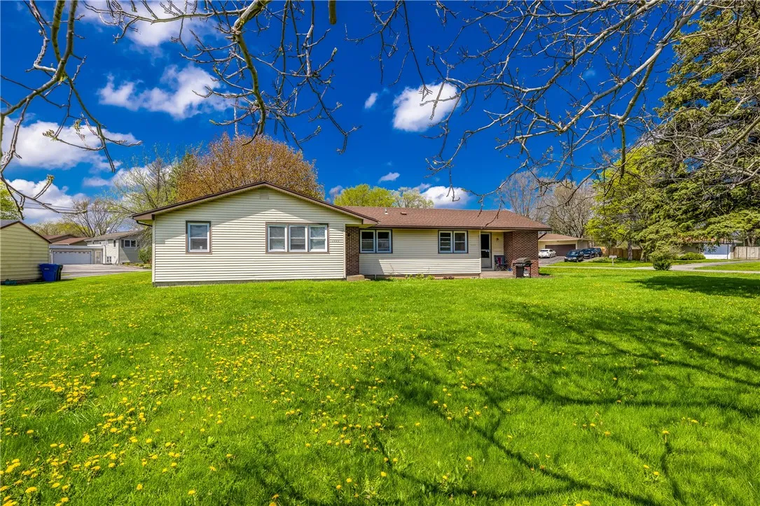 3220 Buffalo Road, Gates, New York 14624, Gates, New York 14624, 4 Bedrooms Bedrooms, ,2 BathroomsBathrooms,Residential,Closed,3220 Buffalo Road, Gates, New York 14624,0,R1604798