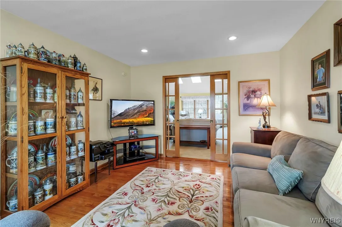 4787 John Michael Way, Hamburg, New York 14075, Hamburg, New York 14075, 3 Bedrooms Bedrooms, 7 Rooms Rooms,2 BathroomsBathrooms,Residential,Closed,4787 John Michael Way, Hamburg, New York 14075,B1604963