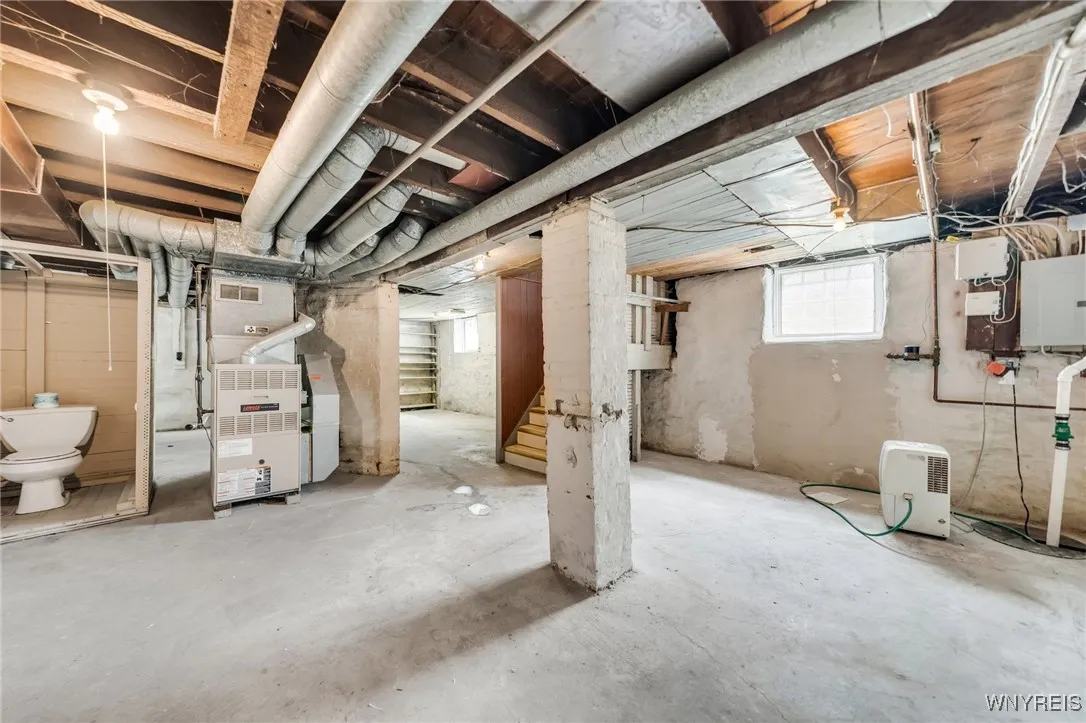 178 Lockwood Avenue, Buffalo, New York 14220, Buffalo, New York 14220, 4 Bedrooms Bedrooms, 7 Rooms Rooms,1 BathroomBathrooms,Residential,Closed,178 Lockwood Avenue, Buffalo, New York 14220,B1604716