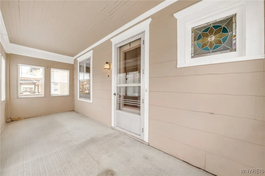 178 Lockwood Avenue, Buffalo, New York 14220, Buffalo, New York 14220, 4 Bedrooms Bedrooms, 7 Rooms Rooms,1 BathroomBathrooms,Residential,Closed,178 Lockwood Avenue, Buffalo, New York 14220,B1604716