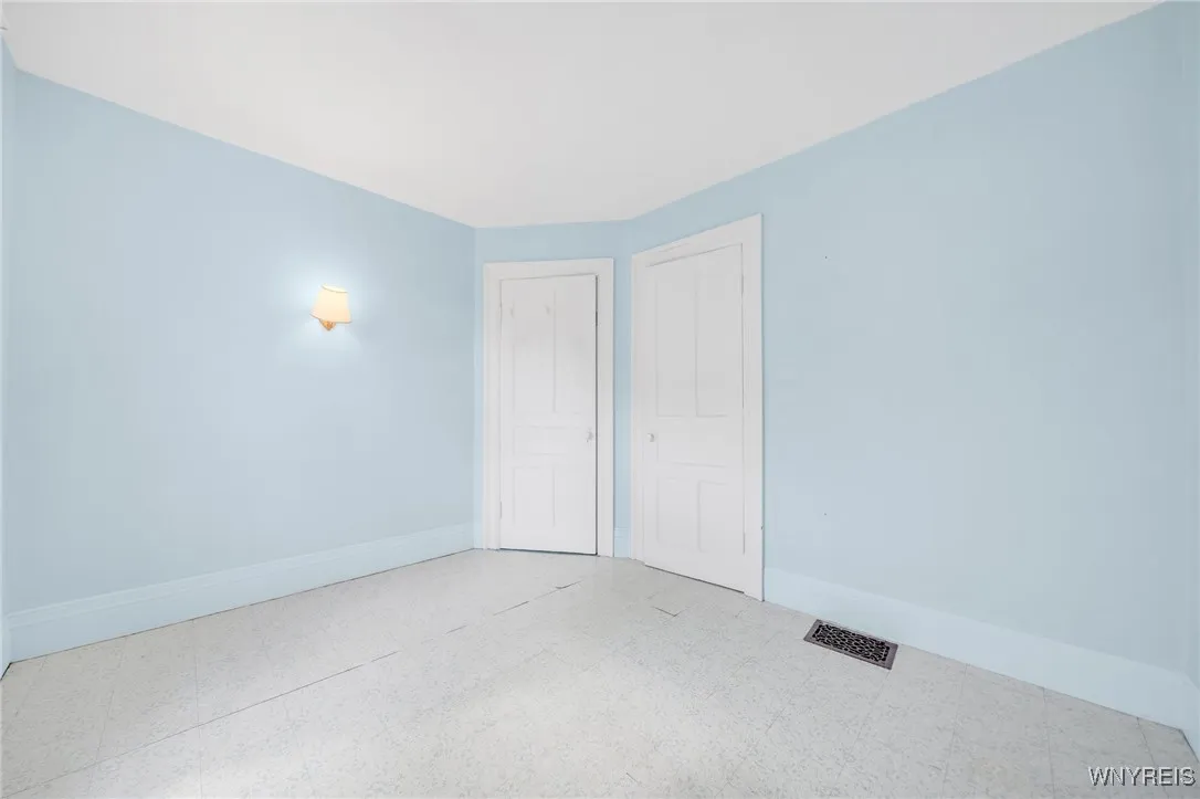 178 Lockwood Avenue, Buffalo, New York 14220, Buffalo, New York 14220, 4 Bedrooms Bedrooms, 7 Rooms Rooms,1 BathroomBathrooms,Residential,Closed,178 Lockwood Avenue, Buffalo, New York 14220,B1604716