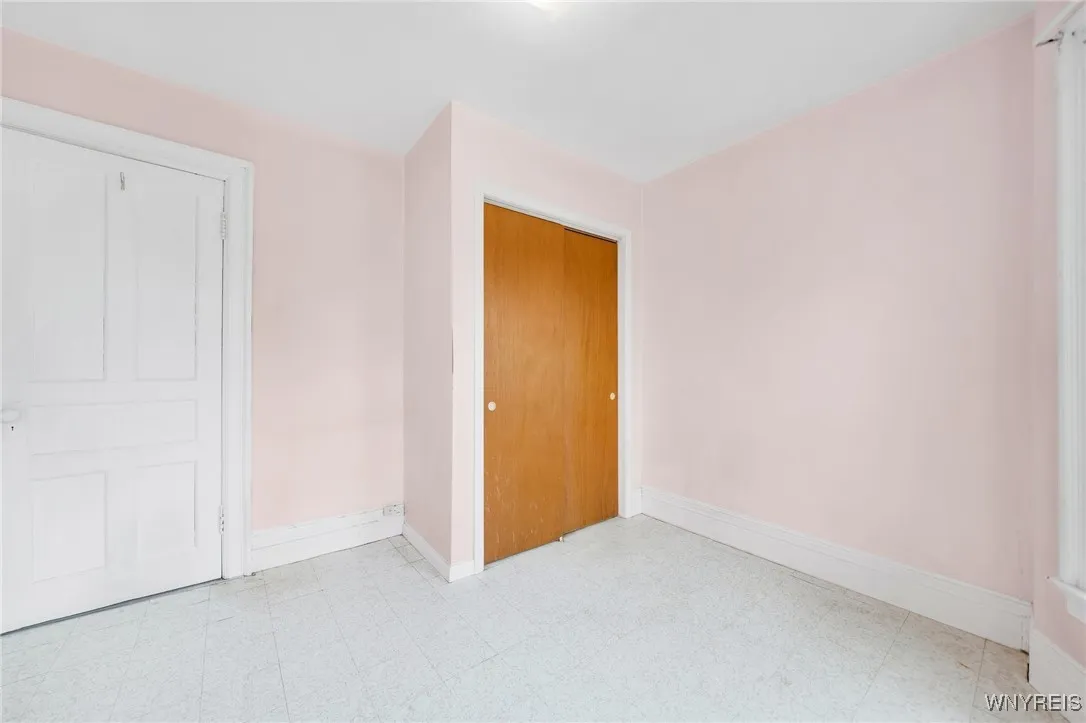 178 Lockwood Avenue, Buffalo, New York 14220, Buffalo, New York 14220, 4 Bedrooms Bedrooms, 7 Rooms Rooms,1 BathroomBathrooms,Residential,Closed,178 Lockwood Avenue, Buffalo, New York 14220,B1604716