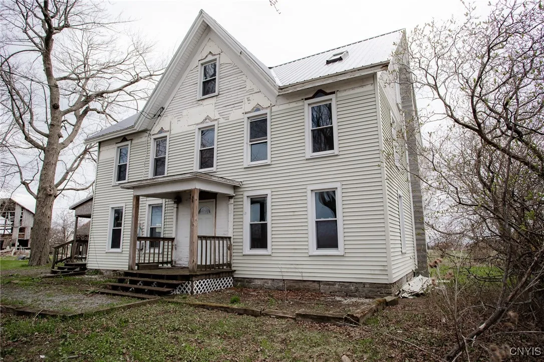 29031 Stony Point Road, Cape Vincent, New York 136, Cape Vincent, New York 13618, 7 Bedrooms Bedrooms, 15 Rooms Rooms,3 BathroomsBathrooms,Residential,For Sale,29031 Stony Point Road, Cape Vincent, New York 136,0,S1602218