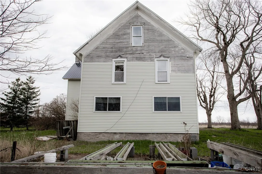 29031 Stony Point Road, Cape Vincent, New York 136, Cape Vincent, New York 13618, 7 Bedrooms Bedrooms, 15 Rooms Rooms,3 BathroomsBathrooms,Residential,For Sale,29031 Stony Point Road, Cape Vincent, New York 136,0,S1602218