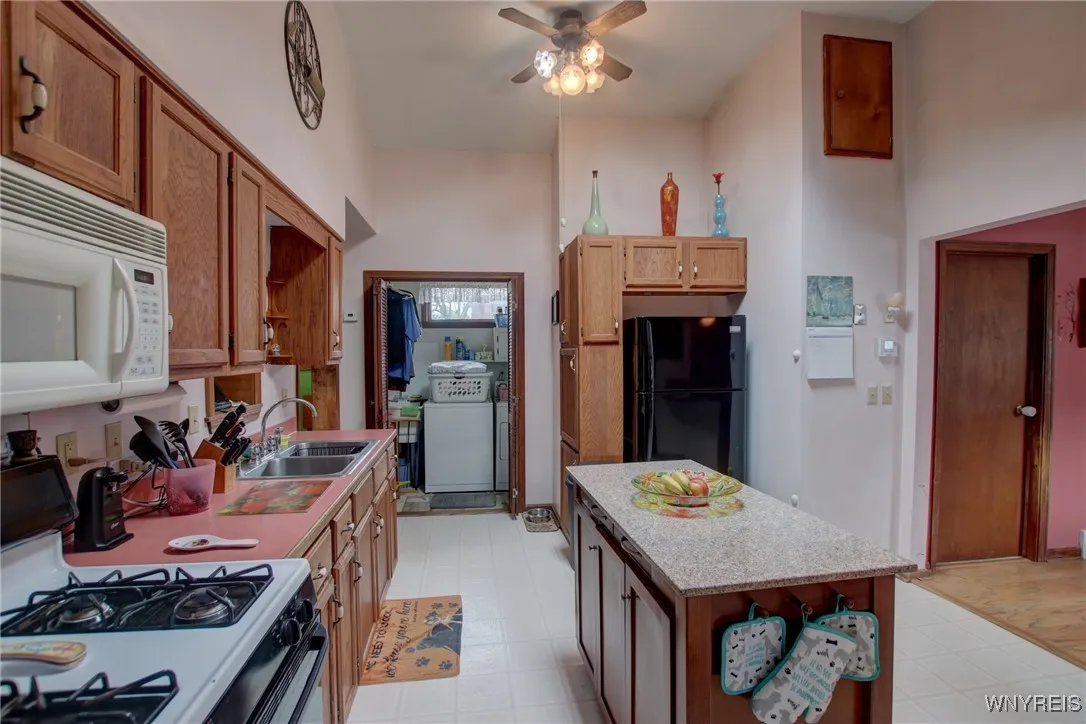3509 Howard Road, Hamburg, New York 14075, Hamburg, New York 14075, 3 Bedrooms Bedrooms, 5 Rooms Rooms,1 BathroomBathrooms,Residential,Closed,3509 Howard Road, Hamburg, New York 14075,0,B1604691