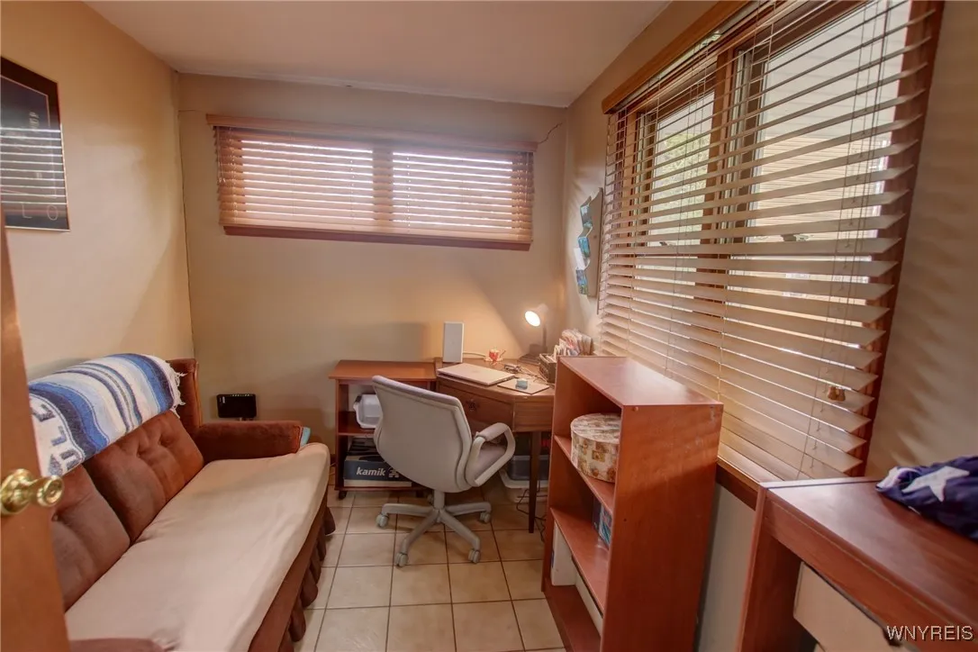 3509 Howard Road, Hamburg, New York 14075, Hamburg, New York 14075, 3 Bedrooms Bedrooms, 5 Rooms Rooms,1 BathroomBathrooms,Residential,Closed,3509 Howard Road, Hamburg, New York 14075,0,B1604691