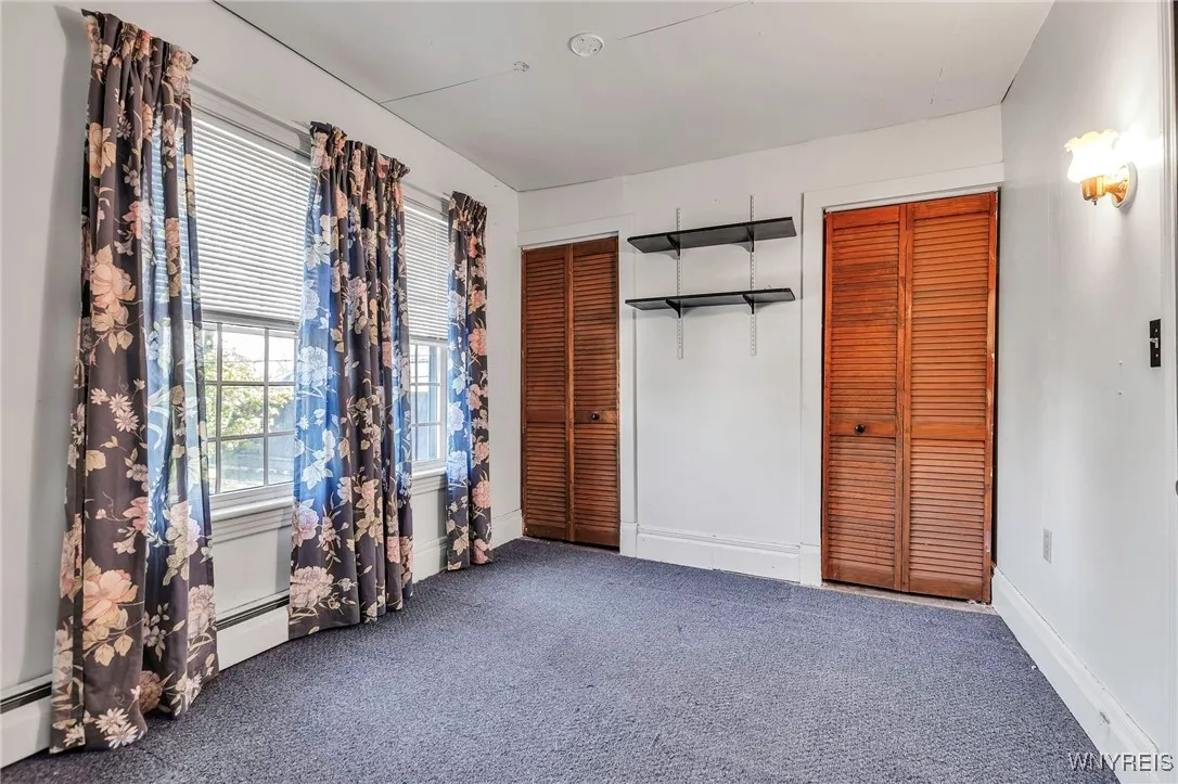 614 West Center Street, Ridgeway, New York 14103, Ridgeway, New York 14103, 3 Bedrooms Bedrooms, 7 Rooms Rooms,1 BathroomBathrooms,Residential,For Sale,614 West Center Street, Ridgeway, New York 14103,0,B1604761