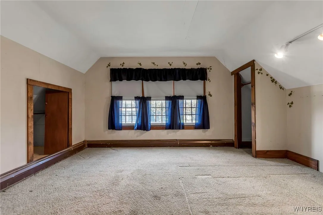 614 West Center Street, Ridgeway, New York 14103, Ridgeway, New York 14103, 3 Bedrooms Bedrooms, 7 Rooms Rooms,1 BathroomBathrooms,Residential,For Sale,614 West Center Street, Ridgeway, New York 14103,0,B1604761