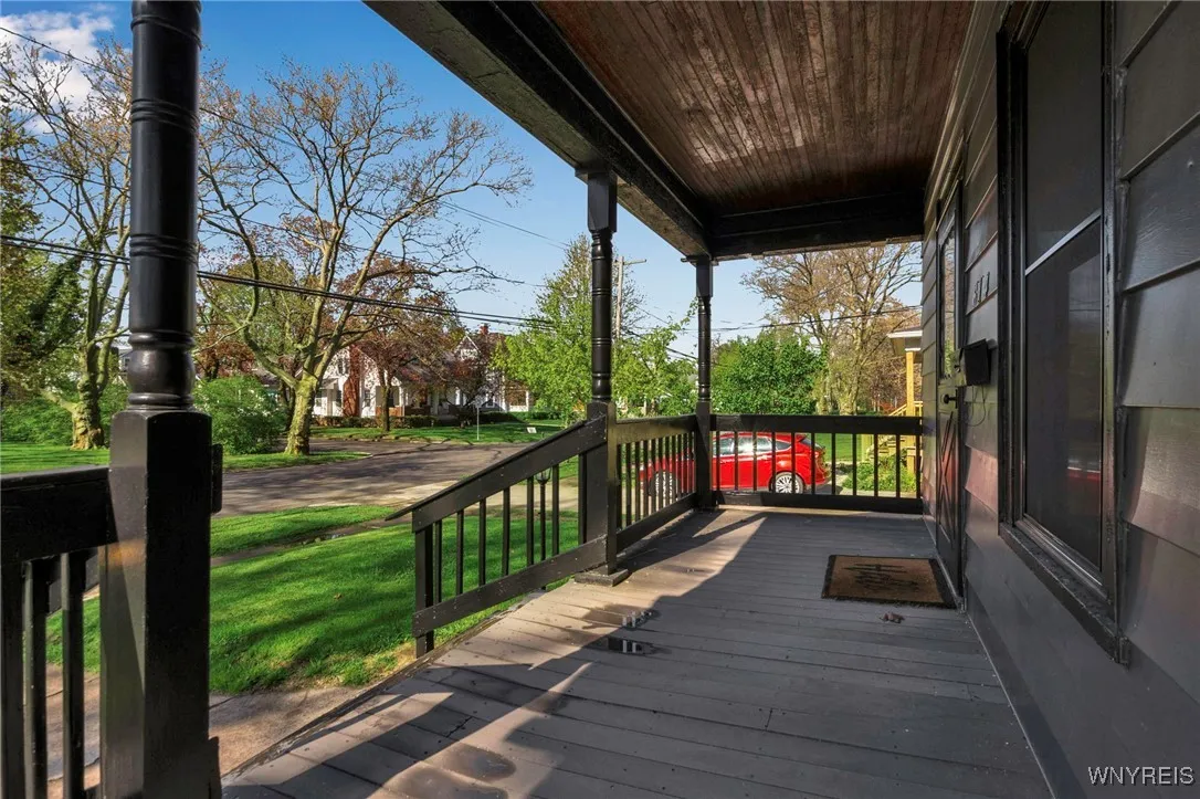 614 West Center Street, Ridgeway, New York 14103, Ridgeway, New York 14103, 3 Bedrooms Bedrooms, 7 Rooms Rooms,1 BathroomBathrooms,Residential,For Sale,614 West Center Street, Ridgeway, New York 14103,0,B1604761