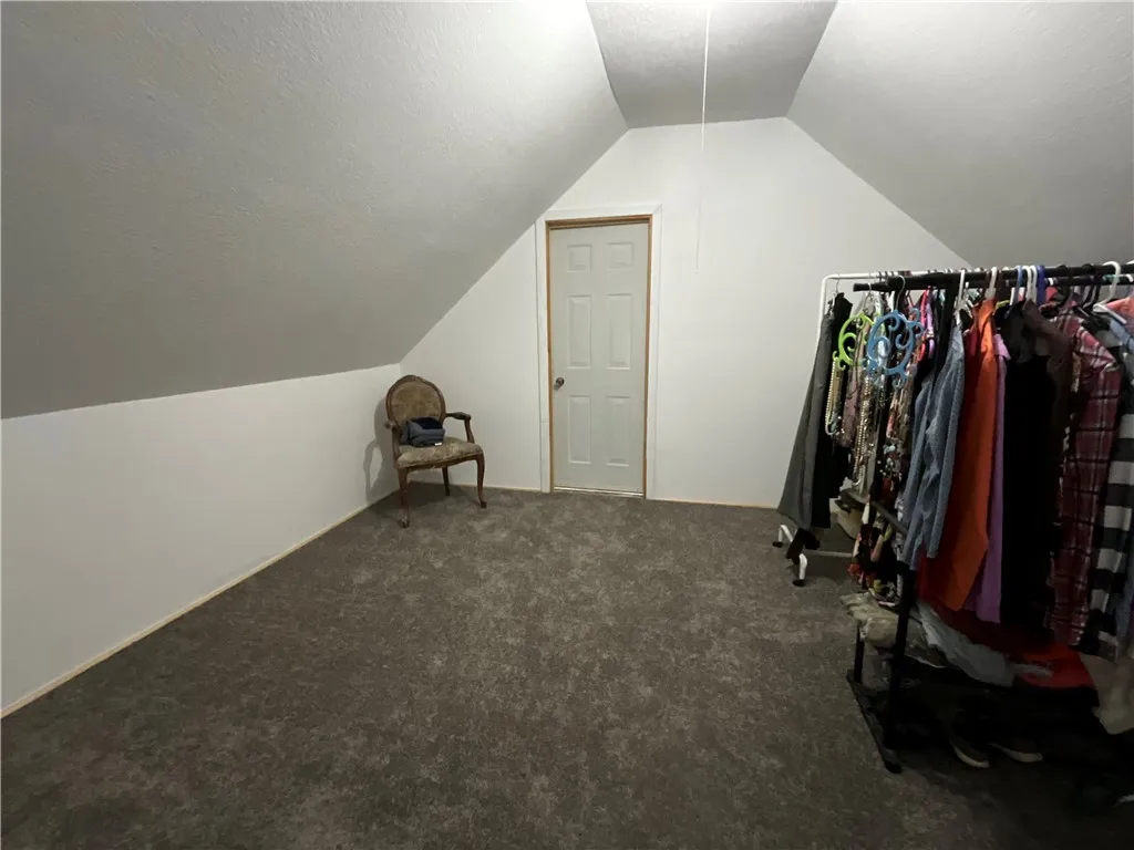 walk in closet