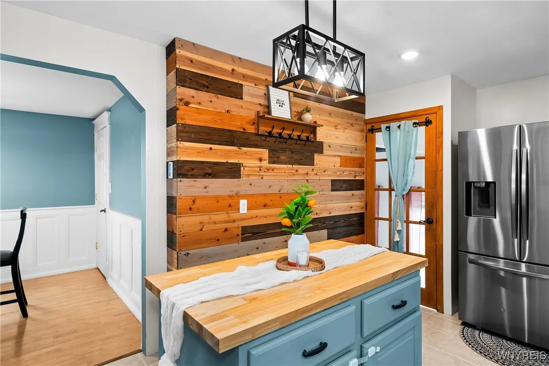 71 Klaum Avenue, North Tonawanda, New York 14120, North Tonawanda, New York 14120, 4 Bedrooms Bedrooms, 10 Rooms Rooms,2 BathroomsBathrooms,Residential,Closed,71 Klaum Avenue, North Tonawanda, New York 14120,0,B1604574