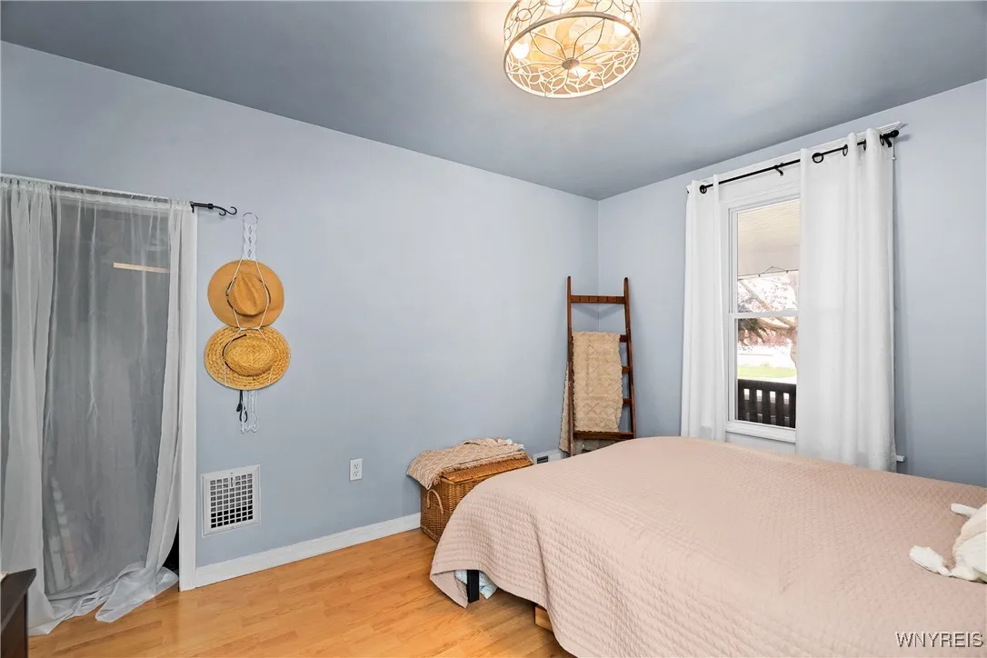 71 Klaum Avenue, North Tonawanda, New York 14120, North Tonawanda, New York 14120, 4 Bedrooms Bedrooms, 10 Rooms Rooms,2 BathroomsBathrooms,Residential,Closed,71 Klaum Avenue, North Tonawanda, New York 14120,0,B1604574