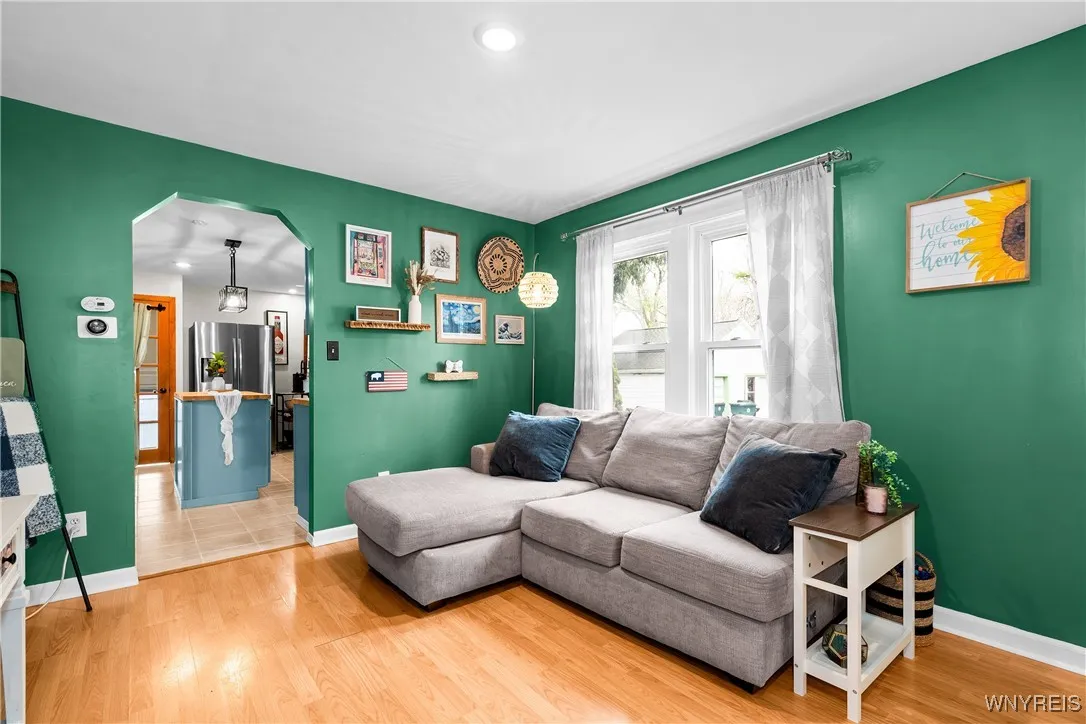 71 Klaum Avenue, North Tonawanda, New York 14120, North Tonawanda, New York 14120, 4 Bedrooms Bedrooms, 10 Rooms Rooms,2 BathroomsBathrooms,Residential,Closed,71 Klaum Avenue, North Tonawanda, New York 14120,0,B1604574