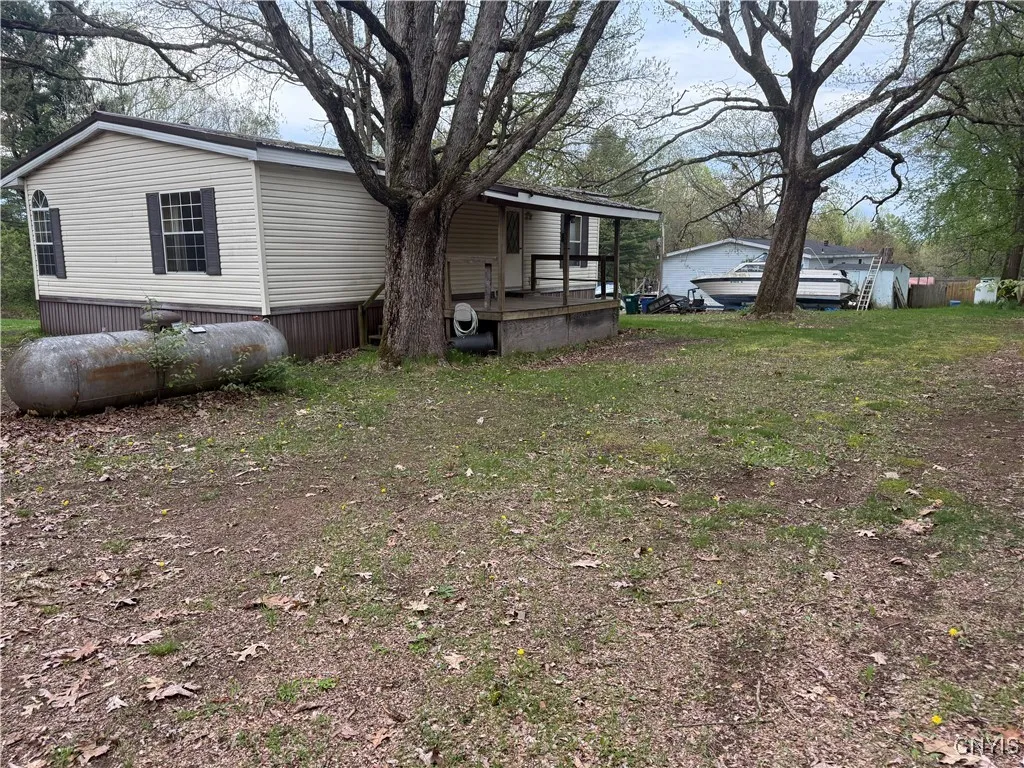 23 Sixberry Road, Schroeppel, New York 13132, Schroeppel, New York 13132, 3 Bedrooms Bedrooms, 8 Rooms Rooms,2 BathroomsBathrooms,Residential,Closed,23 Sixberry Road, Schroeppel, New York 13132,0,S1605005