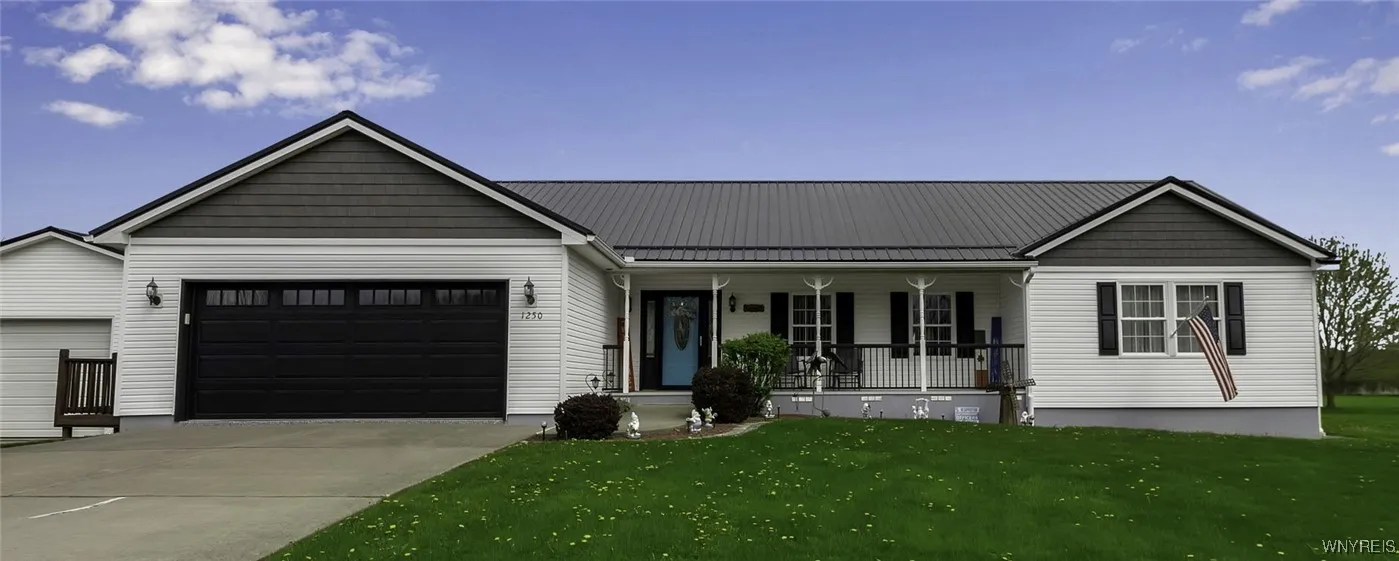 1250 Backus Road, Evans, New York 14047, Evans, New York 14047, 3 Bedrooms Bedrooms, 7 Rooms Rooms,2 BathroomsBathrooms,Residential,Closed,1250 Backus Road, Evans, New York 14047,0,B1605194