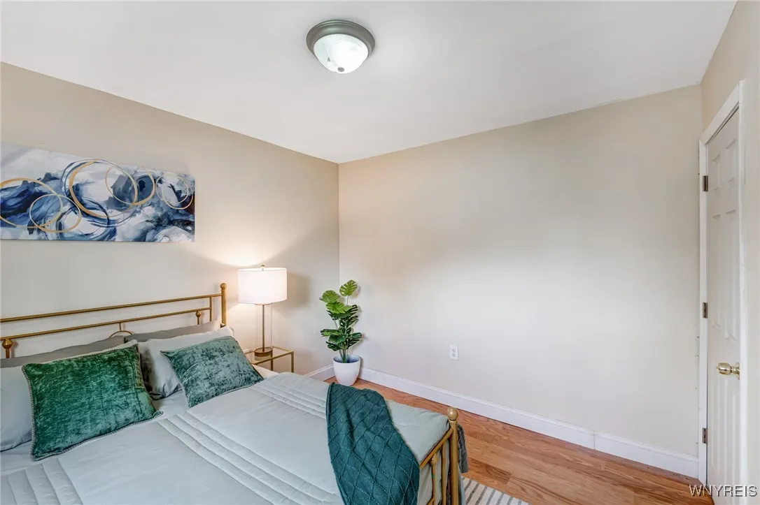 233 Stevens Avenue, Buffalo, New York 14215, Buffalo, New York 14215, 4 Bedrooms Bedrooms, 9 Rooms Rooms,1 BathroomBathrooms,Residential,Closed,233 Stevens Avenue, Buffalo, New York 14215,B1605201