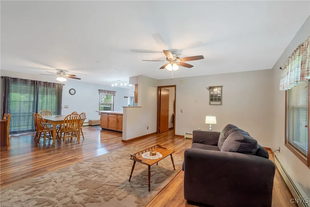 955 Middle Road, Scriba, New York 13126, Scriba, New York 13126, 3 Bedrooms Bedrooms, 6 Rooms Rooms,2 BathroomsBathrooms,Residential,Closed,955 Middle Road, Scriba, New York 13126,0,S1605058