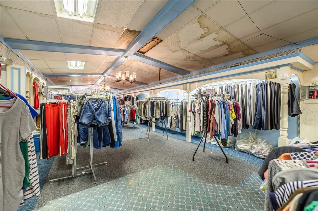 12019 East Main Street, Wolcott, New York 14590, Wolcott, New York 14590, 3 Bedrooms Bedrooms, ,2 BathroomsBathrooms,Residential,For Sale,12019 East Main Street, Wolcott, New York 14590,0,R1599818