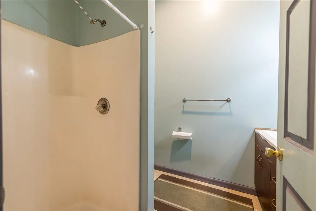 12019 East Main Street, Wolcott, New York 14590, Wolcott, New York 14590, 3 Bedrooms Bedrooms, ,2 BathroomsBathrooms,Residential,For Sale,12019 East Main Street, Wolcott, New York 14590,0,R1599818