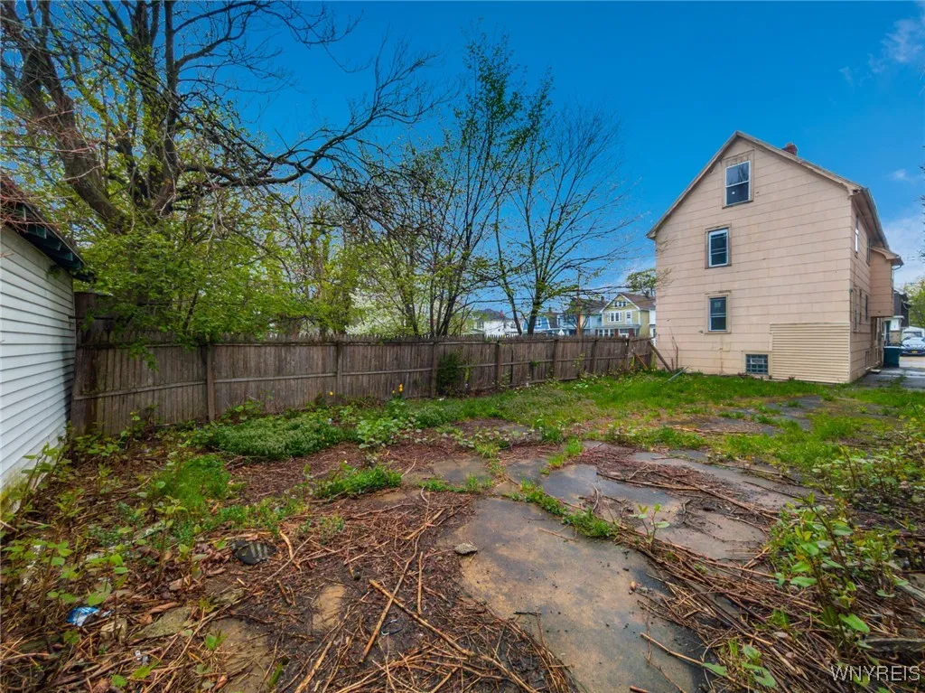 329 Jewett Avenue, Buffalo, New York 14214, Buffalo, New York 14214, 4 Bedrooms Bedrooms, ,4 BathroomsBathrooms,Residential,Closed,329 Jewett Avenue, Buffalo, New York 14214,0,B1605386