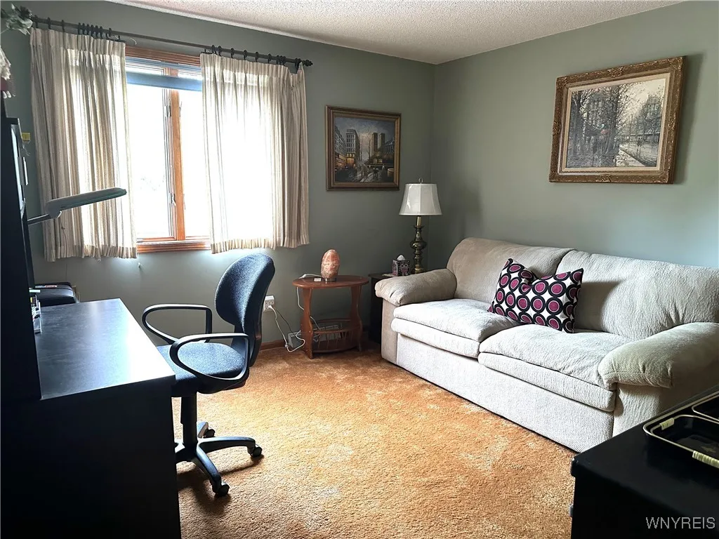 4421 Clark Street 1c, Hamburg, New York 14075, Hamburg, New York 14075, 3 Bedrooms Bedrooms, 6 Rooms Rooms,2 BathroomsBathrooms,Residential,Closed,4421 Clark Street 1c, Hamburg, New York 14075,B1605301