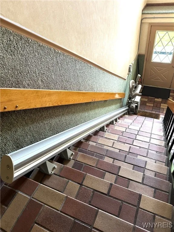 4421 Clark Street 1c, Hamburg, New York 14075, Hamburg, New York 14075, 3 Bedrooms Bedrooms, 6 Rooms Rooms,2 BathroomsBathrooms,Residential,Closed,4421 Clark Street 1c, Hamburg, New York 14075,B1605301