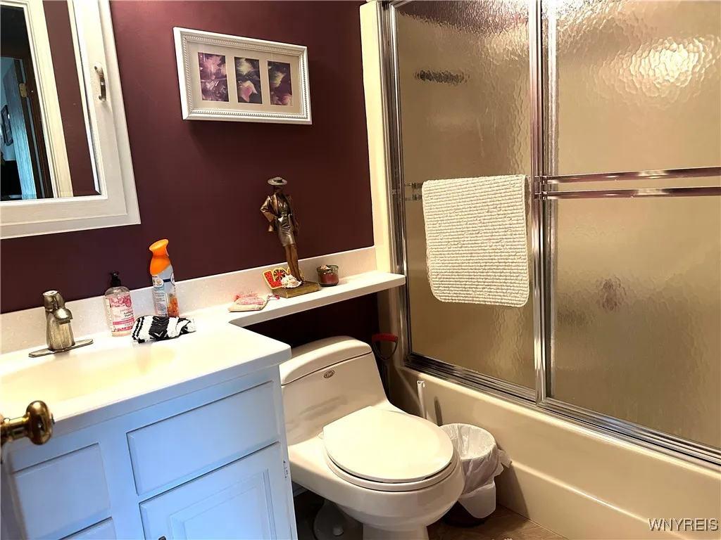 4421 Clark Street 1c, Hamburg, New York 14075, Hamburg, New York 14075, 3 Bedrooms Bedrooms, 6 Rooms Rooms,2 BathroomsBathrooms,Residential,Closed,4421 Clark Street 1c, Hamburg, New York 14075,B1605301