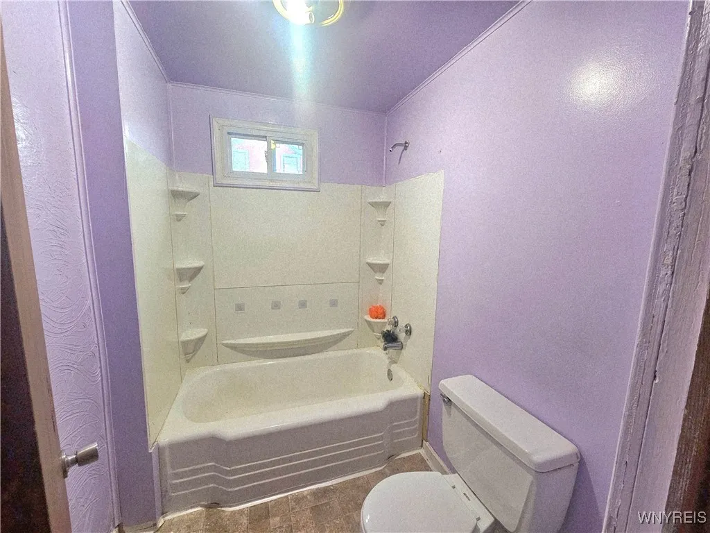 1328 Ashland Avenue, Niagara Falls, New York 14301, Niagara Falls, New York 14301, 4 Bedrooms Bedrooms, 8 Rooms Rooms,1 BathroomBathrooms,Residential,For Sale,1328 Ashland Avenue, Niagara Falls, New York 14301,0,B1603161