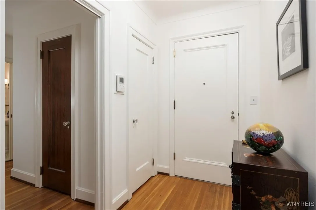 83 Bryant Street 1a, Buffalo, New York 14209, Buffalo, New York 14209, 2 Bedrooms Bedrooms, 5 Rooms Rooms,1 BathroomBathrooms,Residential,Closed,83 Bryant Street 1a, Buffalo, New York 14209,0,B1605477