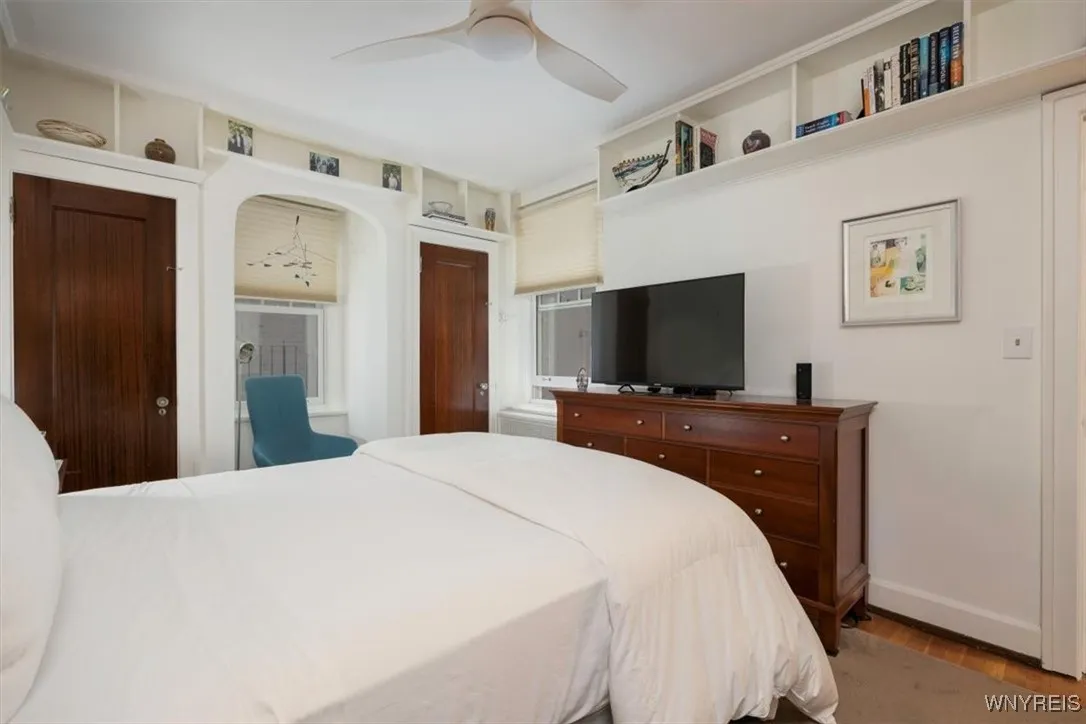 83 Bryant Street 1a, Buffalo, New York 14209, Buffalo, New York 14209, 2 Bedrooms Bedrooms, 5 Rooms Rooms,1 BathroomBathrooms,Residential,Closed,83 Bryant Street 1a, Buffalo, New York 14209,0,B1605477