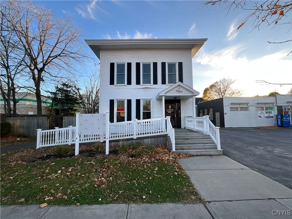 812 State Street, Watertown-city, New York 13601, Watertown City, New York 13601, 6 Bedrooms Bedrooms, ,2 BathroomsBathrooms,Residential,Closed,812 State Street, Watertown-city, New York 13601,0,S1605530
