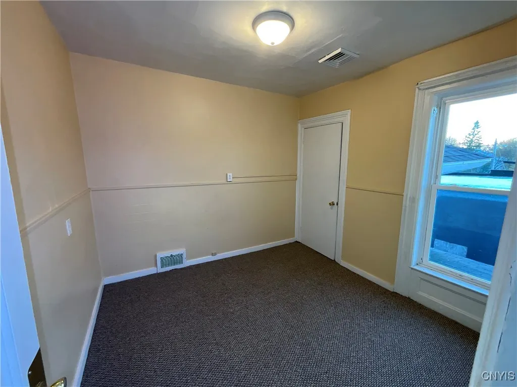 812 State Street, Watertown-city, New York 13601, Watertown City, New York 13601, 6 Bedrooms Bedrooms, ,2 BathroomsBathrooms,Residential,Closed,812 State Street, Watertown-city, New York 13601,0,S1605530