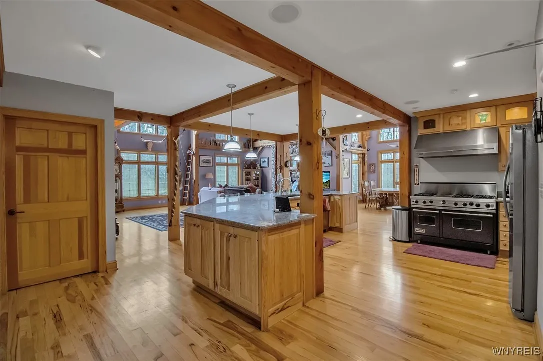 100 May Drive, Elma, New York 14059, Elma, New York 14059, 3 Bedrooms Bedrooms, 7 Rooms Rooms,3 BathroomsBathrooms,Residential,Closed,100 May Drive, Elma, New York 14059,0,B1605242